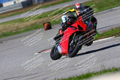 media/Jan-21-2023-Fastrack Riders (Sat) [[fcf3f88a30]]/Level 3/Session 4 Turn 6-Mountian Shot/